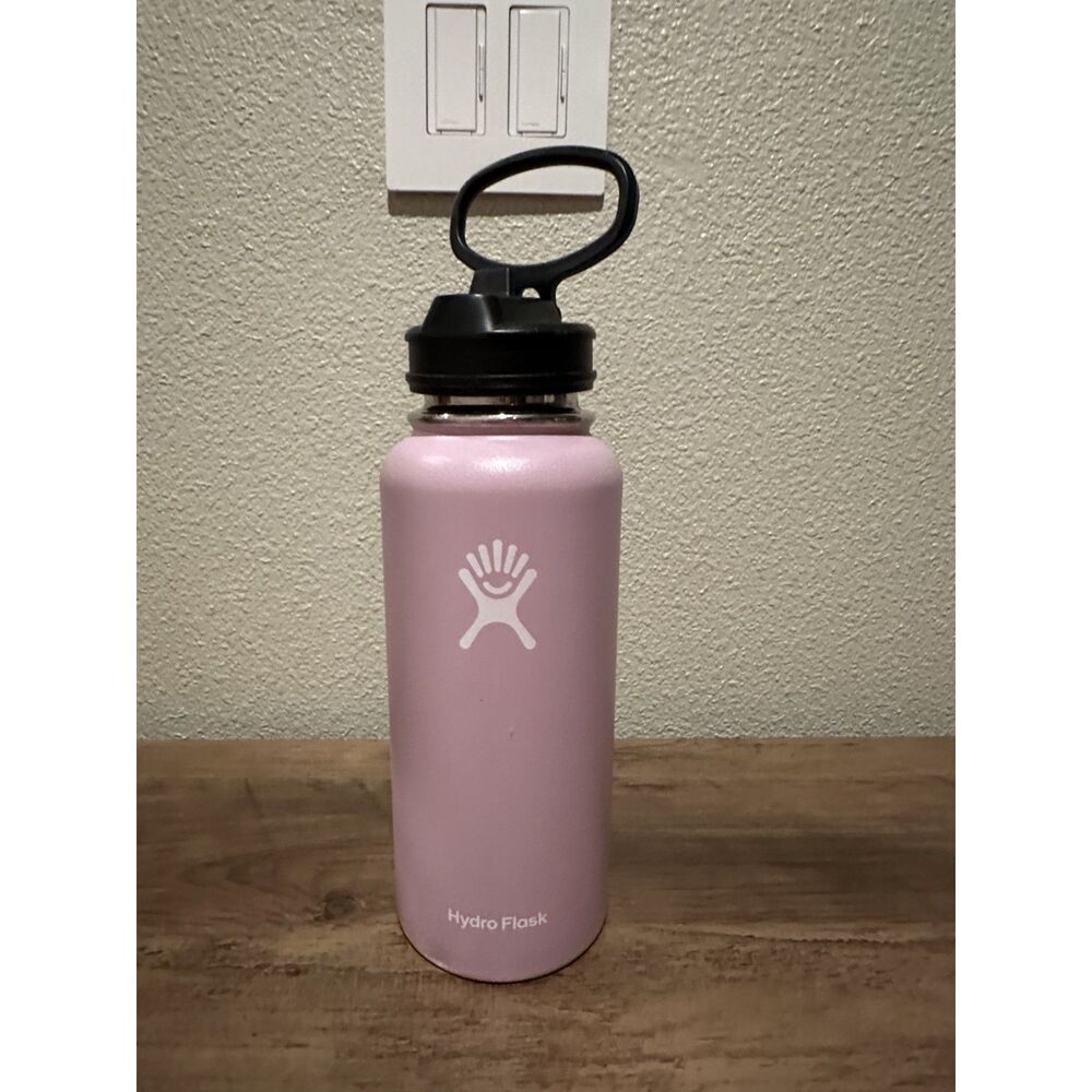 Hydro Flask 32ozWide Mouth Insulated Water Bottle with Flex Cap Holder - Pink